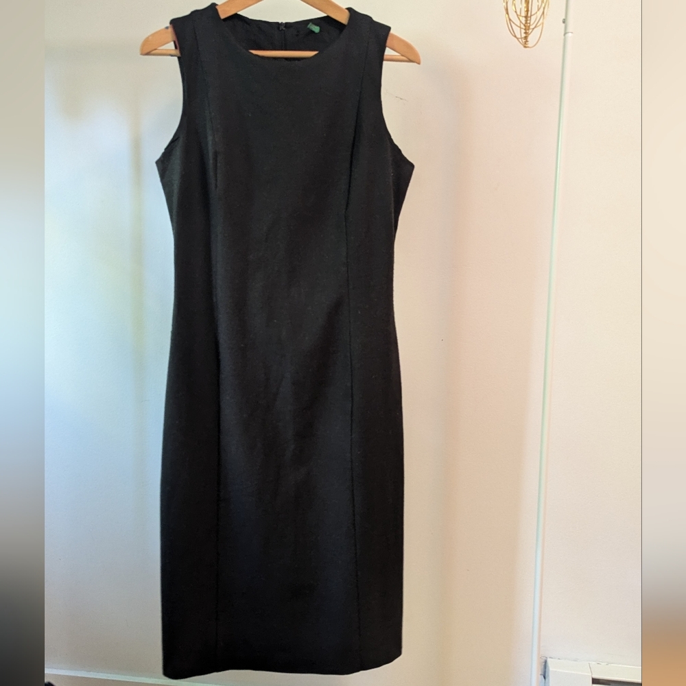 Benetton charcoal stretch shift dress size L